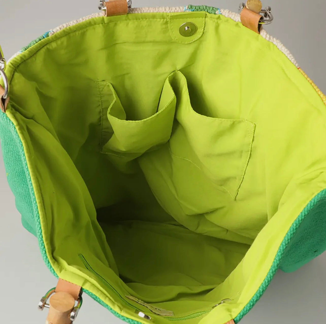 Bamboo Handle Bag in Green