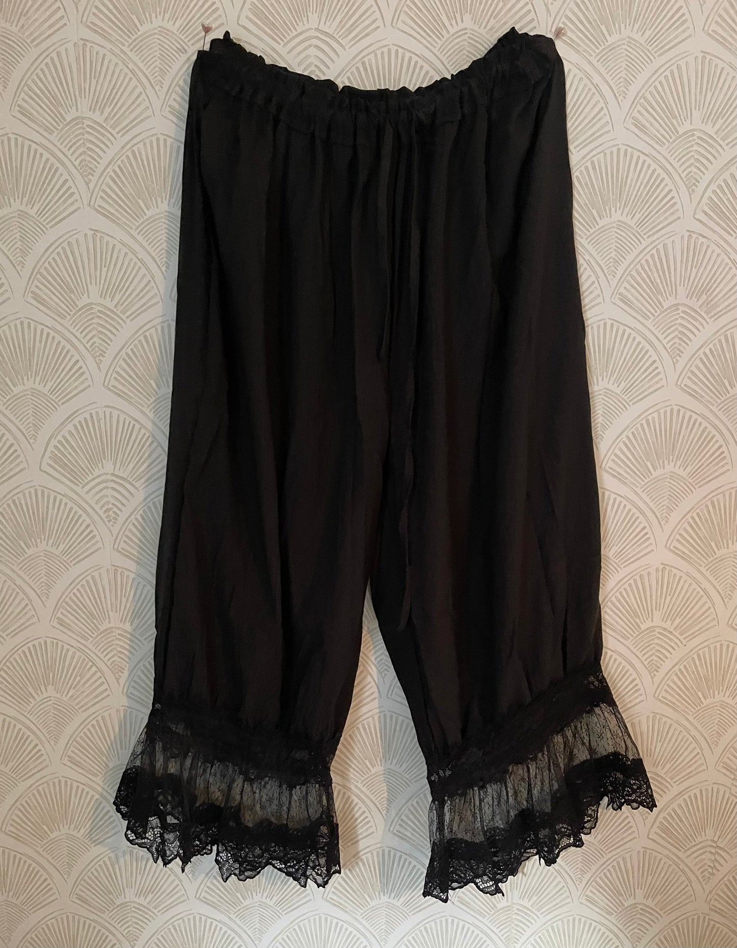 Bloomers in Black