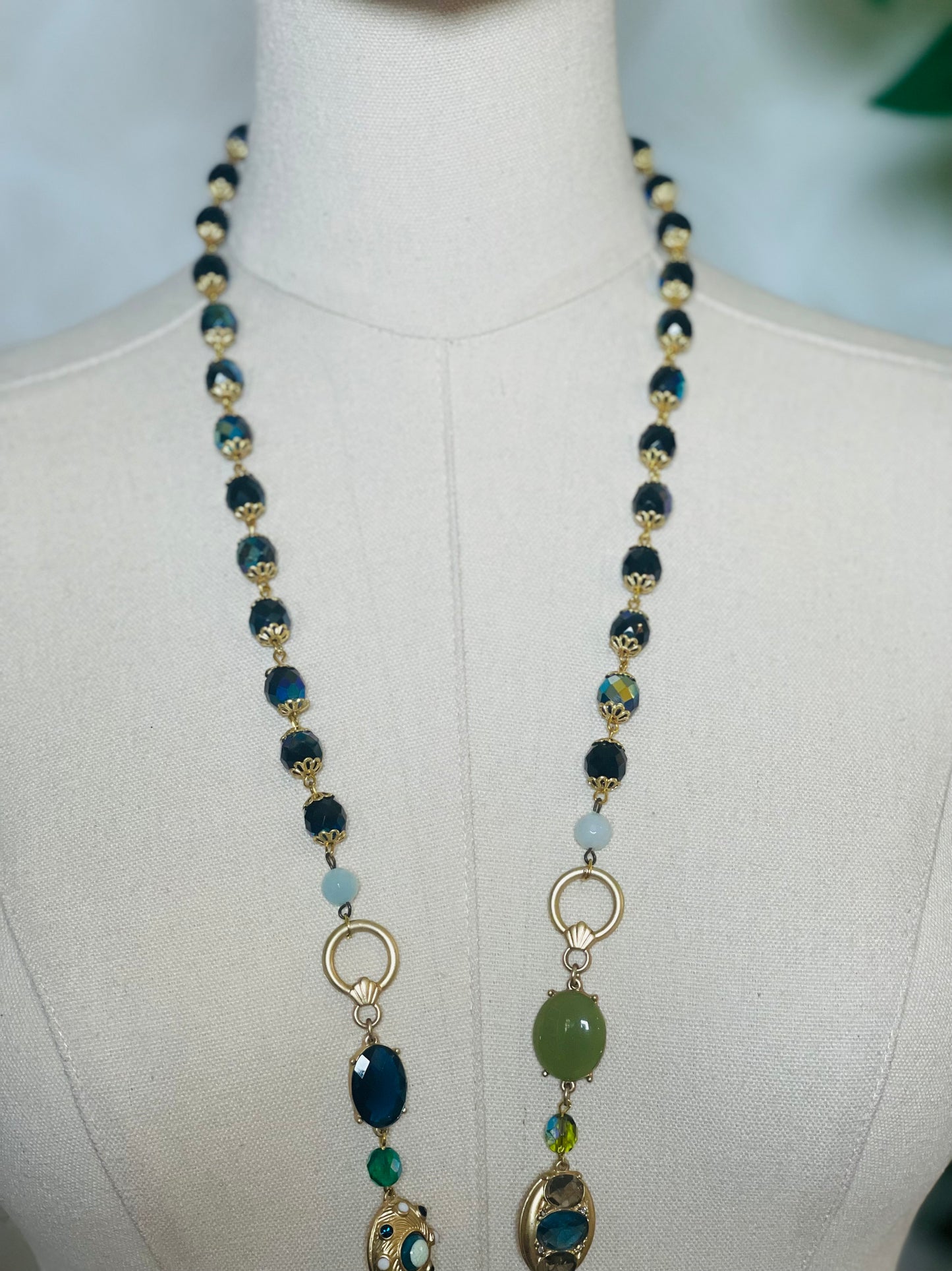 The Charlston Necklace