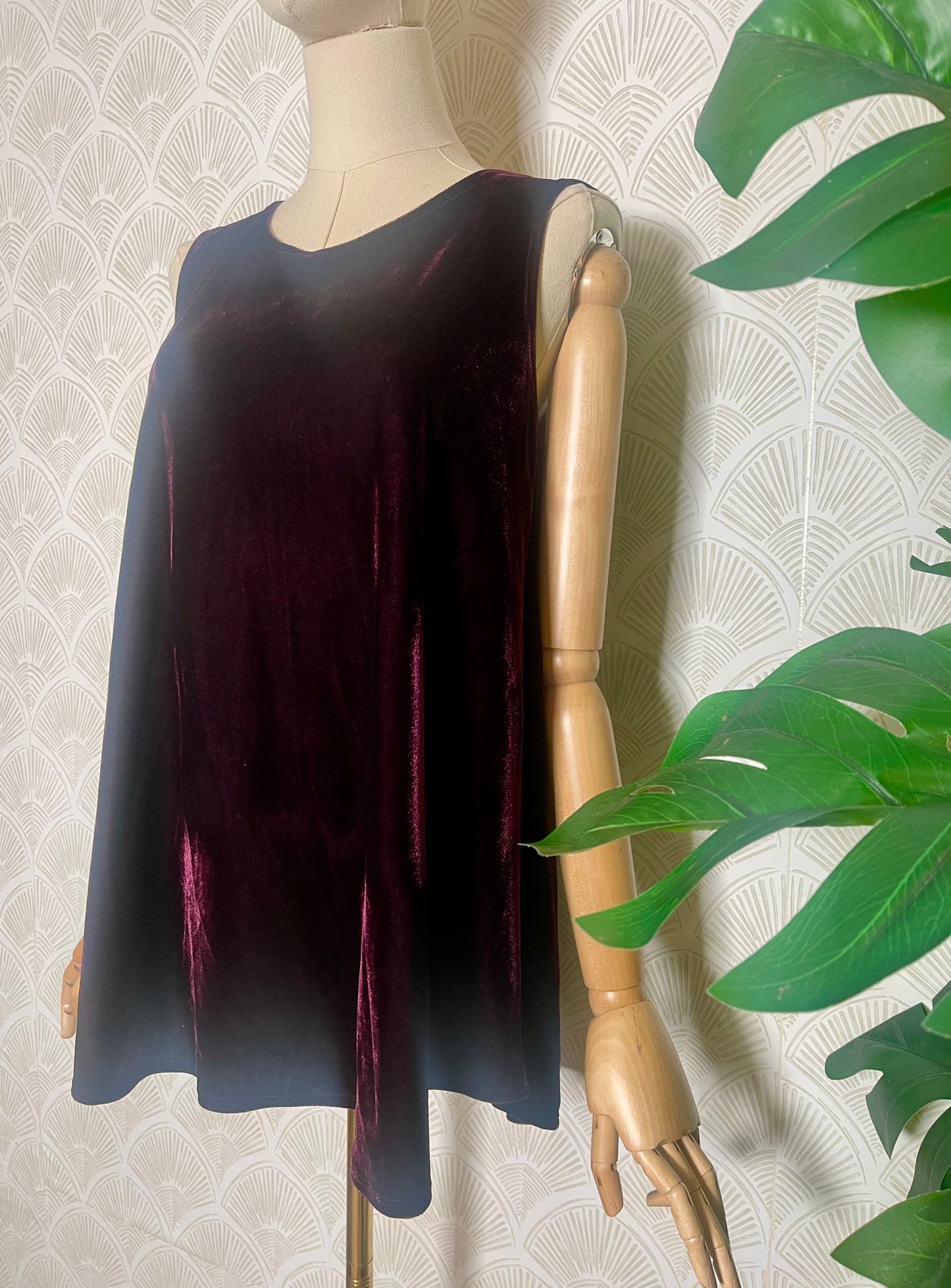 Swing Top in Violet Velvet
