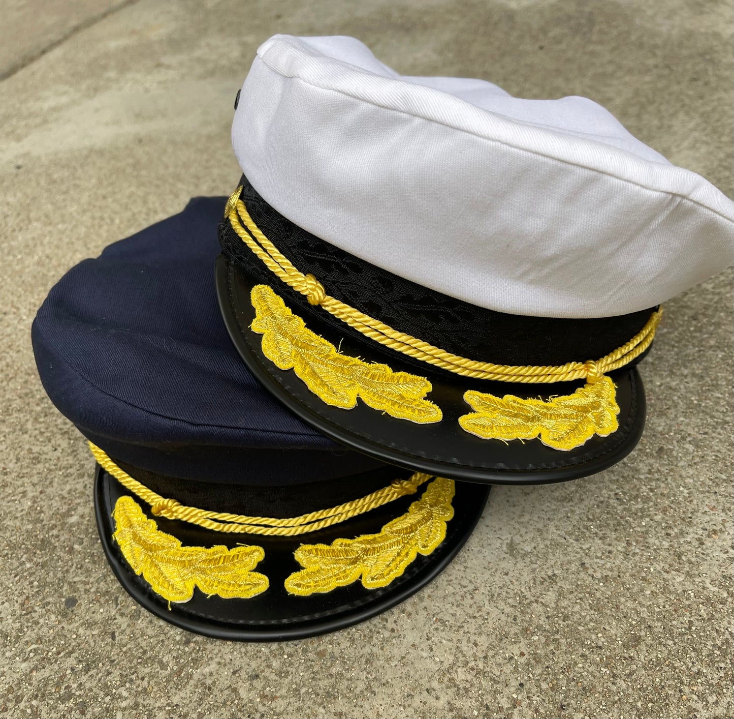 Captain Cap