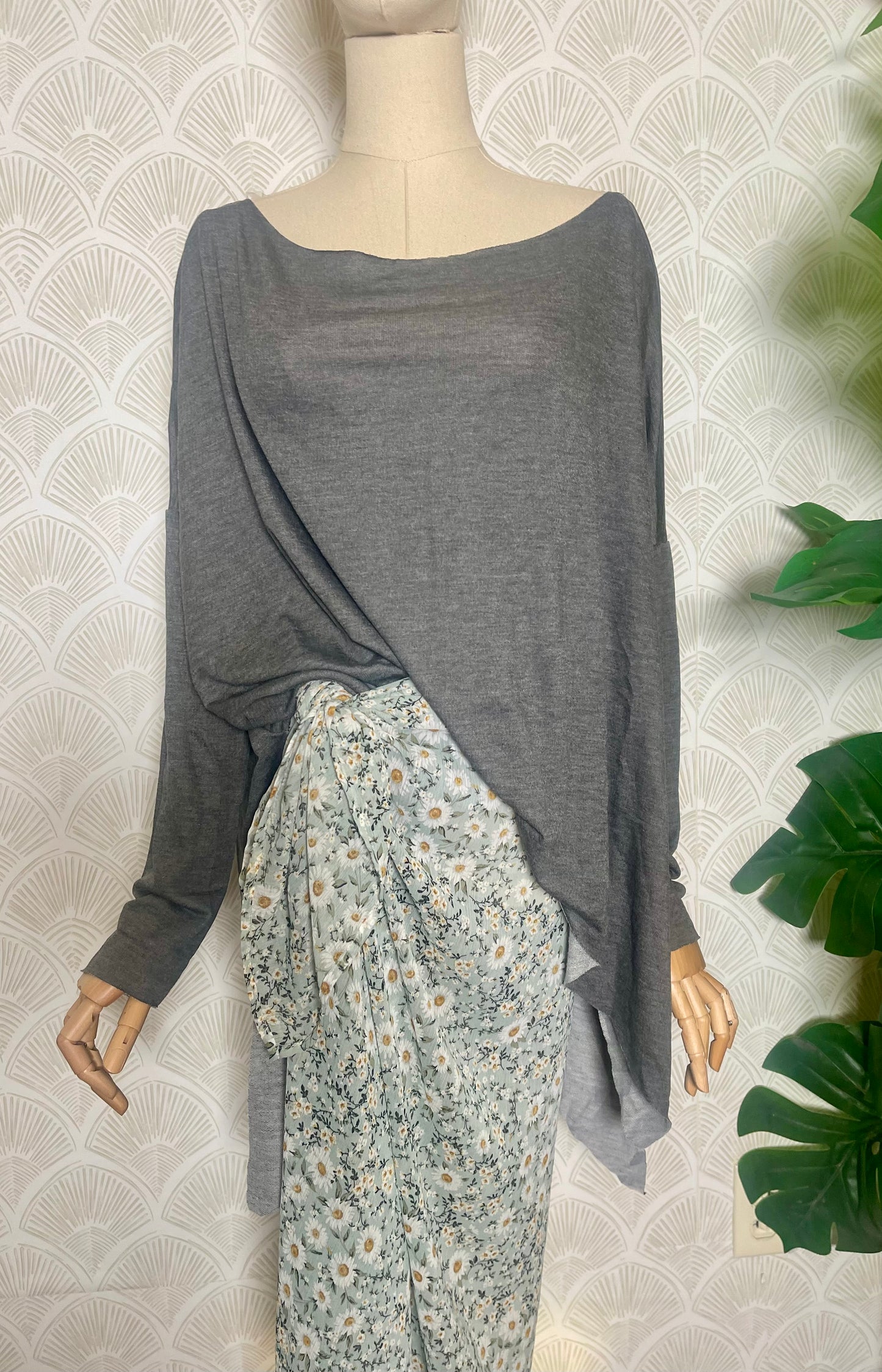 Daisyfield Sarong Scarf