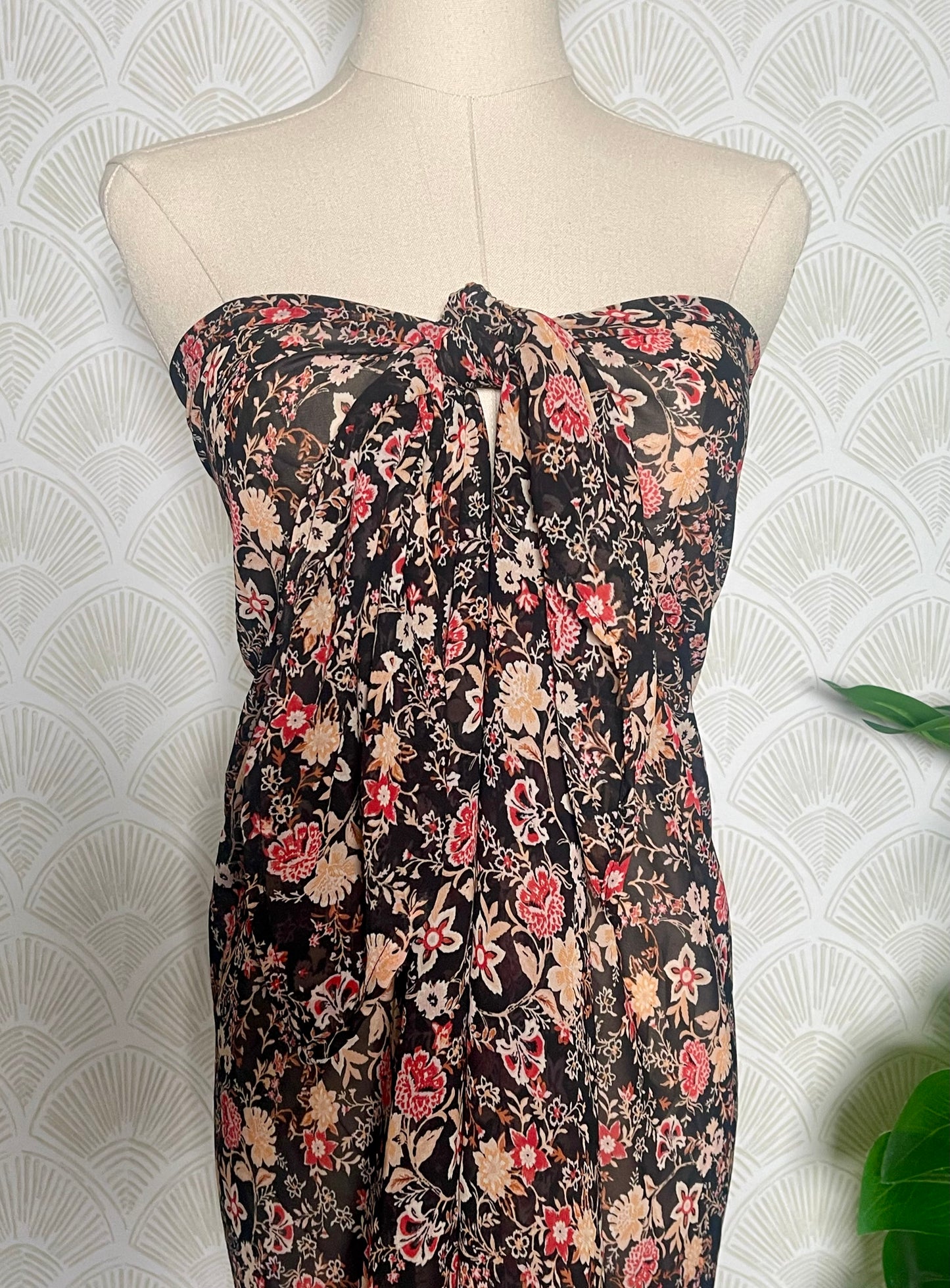 Midnight Botanica Sarong