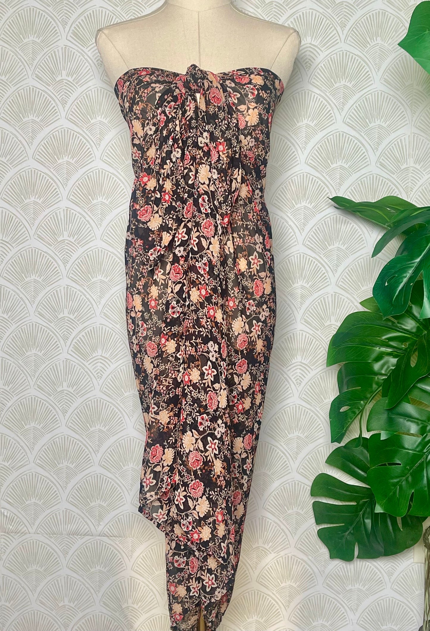 Midnight Botanica Sarong
