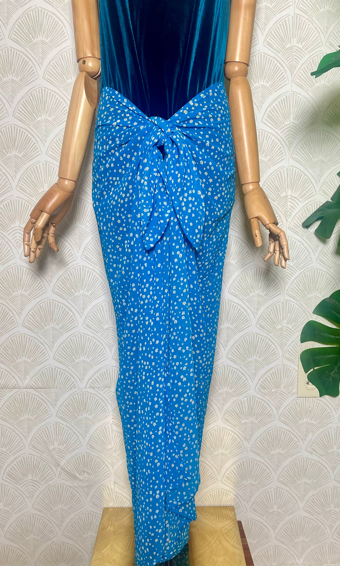 Electric Daisy Sarong Scarf