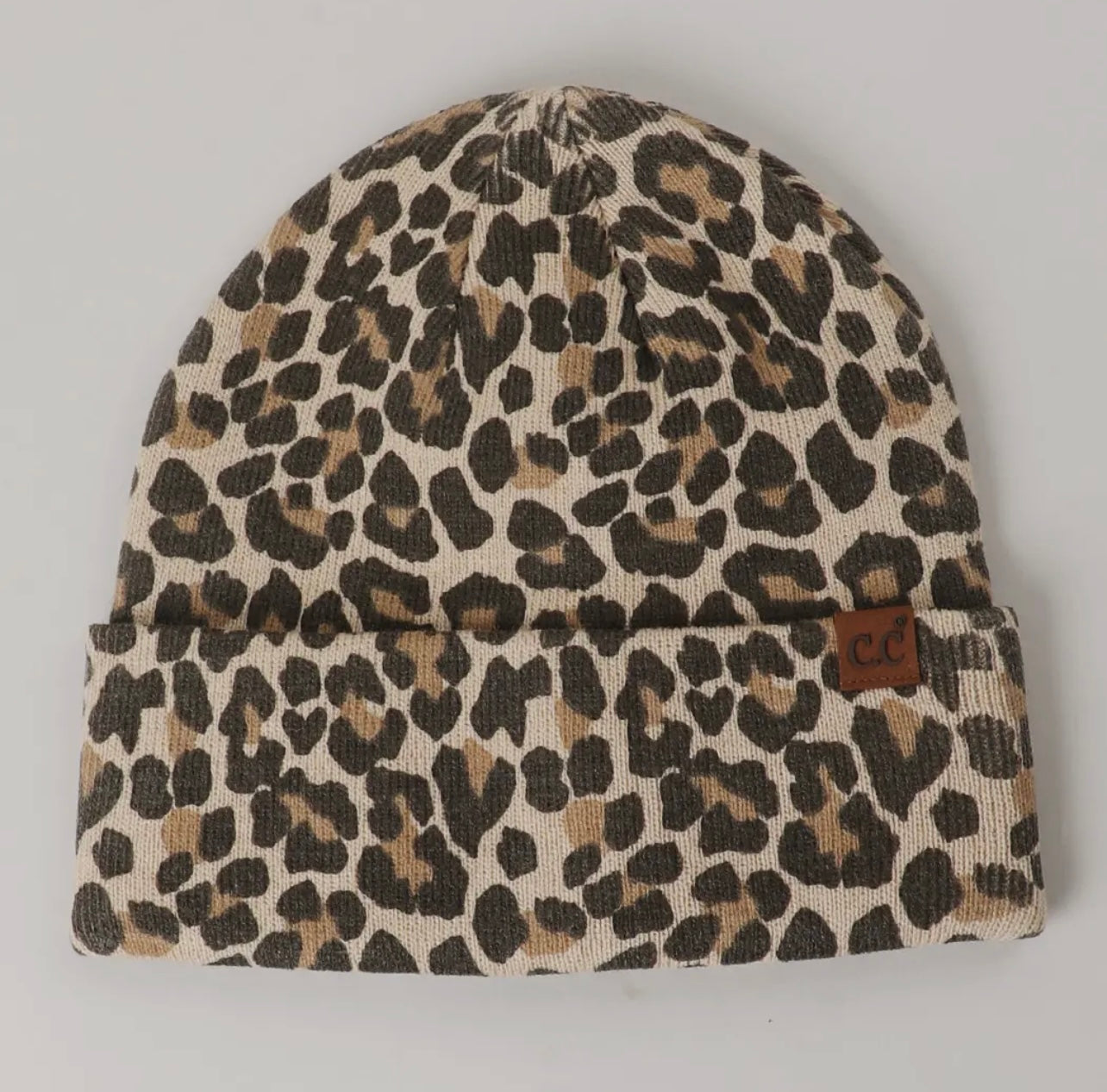 Beanie in Leopard Print