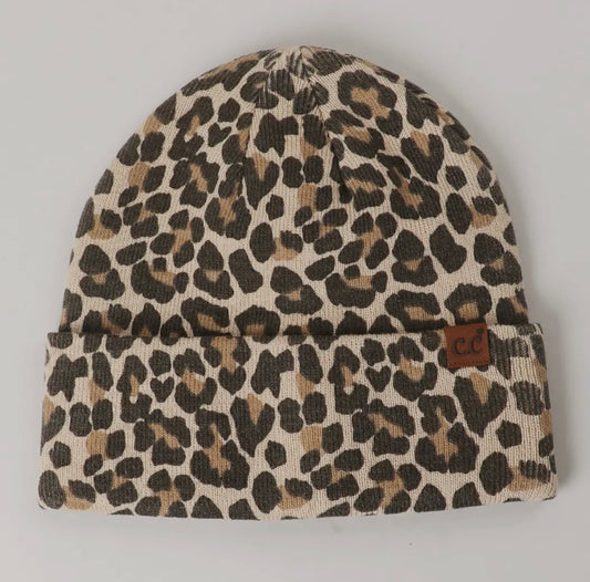 Beanie in Leopard Print