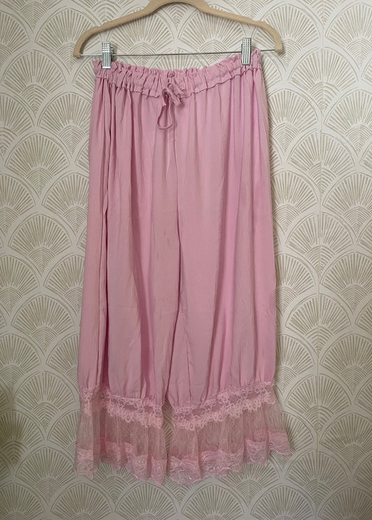 Bloomers in Pink