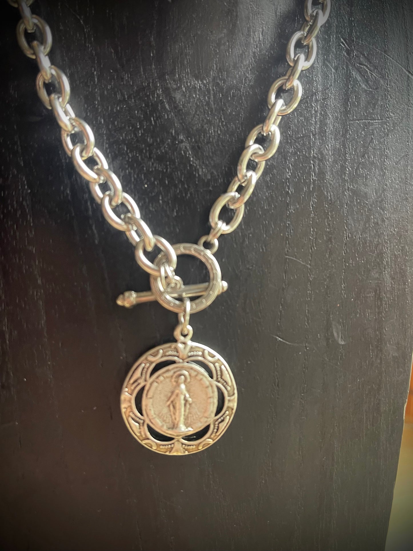 Mary Necklace